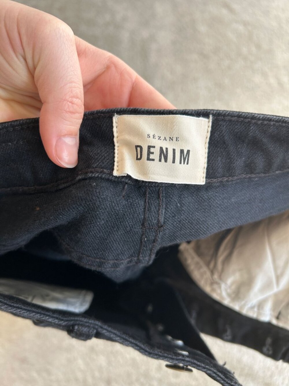 NWT Sézane Brut Sexy Black Denim - Picture 3 of 6